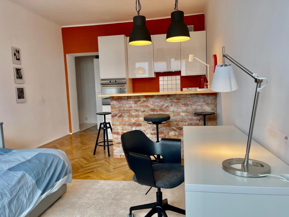 Super Beauty Metro Wifi 65'Tv Netflix Hbo Appletv+ Apartamento Varsóvia Exterior foto